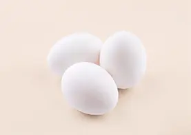 بيض ابيض